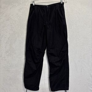 Aritzia TNA Supply Cargo Pants Adjustable Waist Women's Size Medium Black